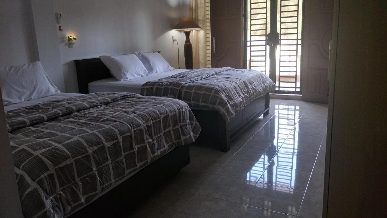 Kana Hasya Homestay "Rumoh Jamee" Meulaboh Exterior foto
